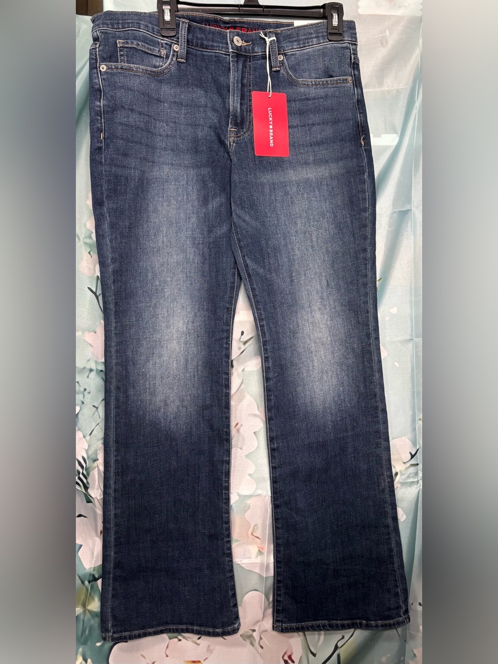 NWT Lucky Brand Sweet Mid Rise Bootcut Jeans Dark Wash Stretch 12 / 31